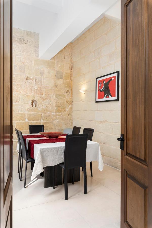 Traditional & Modern Maltese Townhouse - Rooftop Terrace And Sea Views, Close To Birgu Waterfront Cospicua Dış mekan fotoğraf