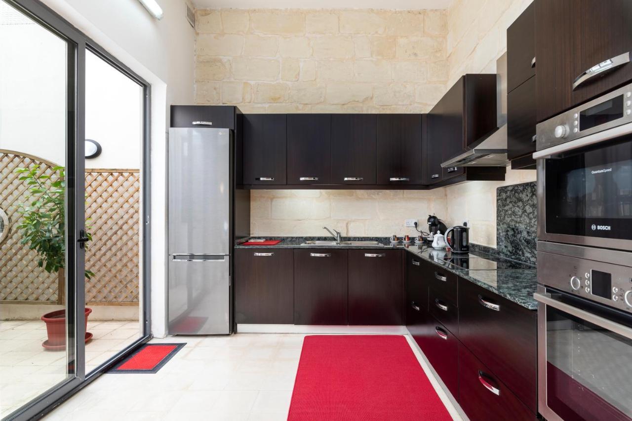 Traditional & Modern Maltese Townhouse - Rooftop Terrace And Sea Views, Close To Birgu Waterfront Cospicua Dış mekan fotoğraf
