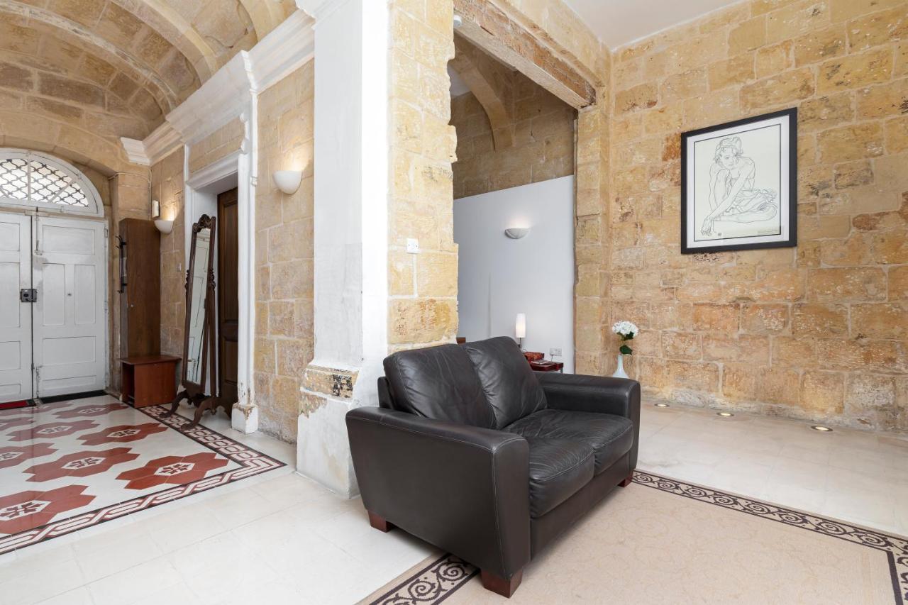 Traditional & Modern Maltese Townhouse - Rooftop Terrace And Sea Views, Close To Birgu Waterfront Cospicua Dış mekan fotoğraf