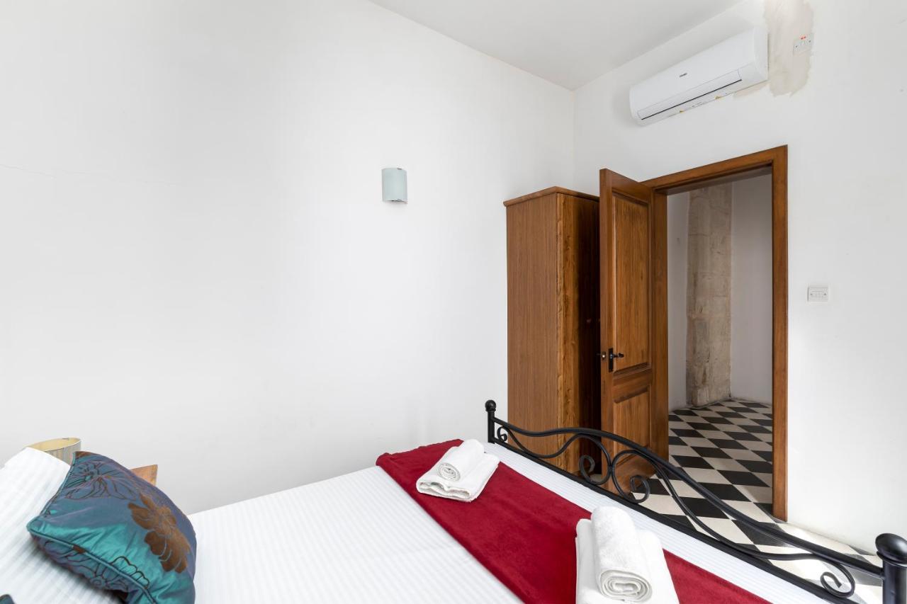 Traditional & Modern Maltese Townhouse - Rooftop Terrace And Sea Views, Close To Birgu Waterfront Cospicua Dış mekan fotoğraf