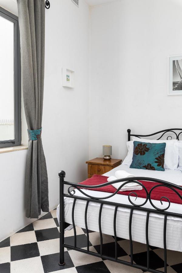 Traditional & Modern Maltese Townhouse - Rooftop Terrace And Sea Views, Close To Birgu Waterfront Cospicua Dış mekan fotoğraf