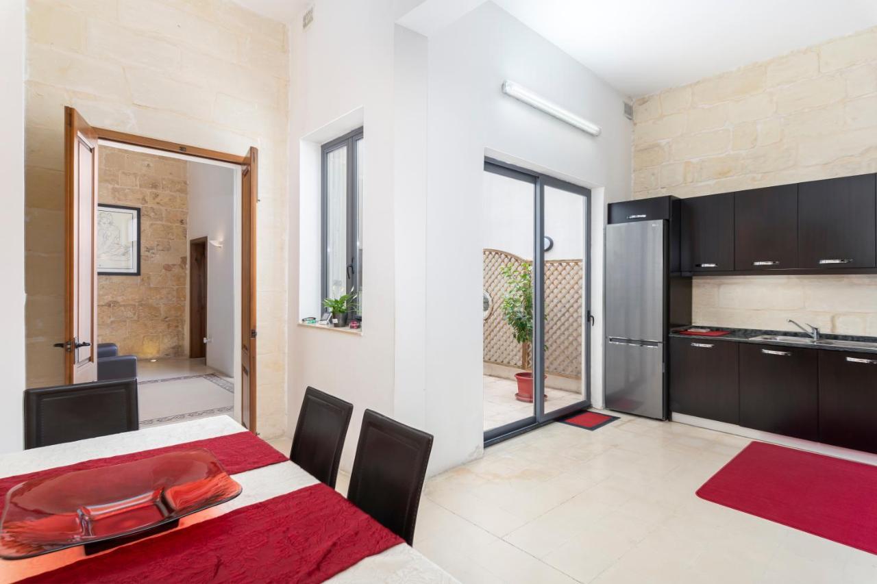 Traditional & Modern Maltese Townhouse - Rooftop Terrace And Sea Views, Close To Birgu Waterfront Cospicua Dış mekan fotoğraf