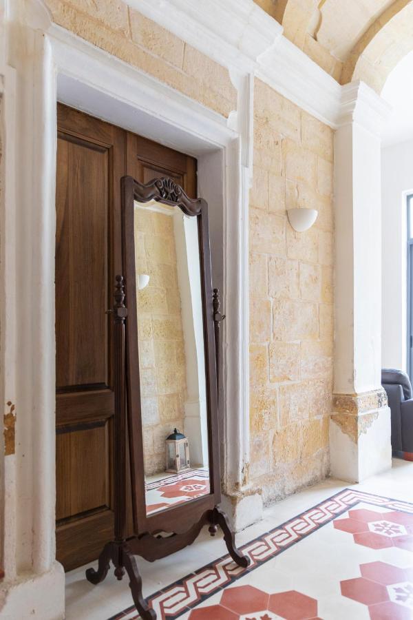 Traditional & Modern Maltese Townhouse - Rooftop Terrace And Sea Views, Close To Birgu Waterfront Cospicua Dış mekan fotoğraf