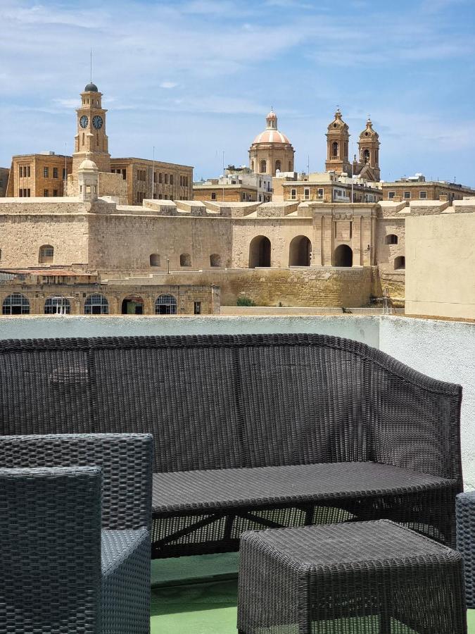 Traditional & Modern Maltese Townhouse - Rooftop Terrace And Sea Views, Close To Birgu Waterfront Cospicua Dış mekan fotoğraf